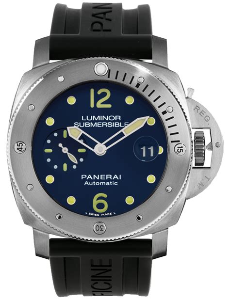 New Panerai Luminor Submersible PAM00731.